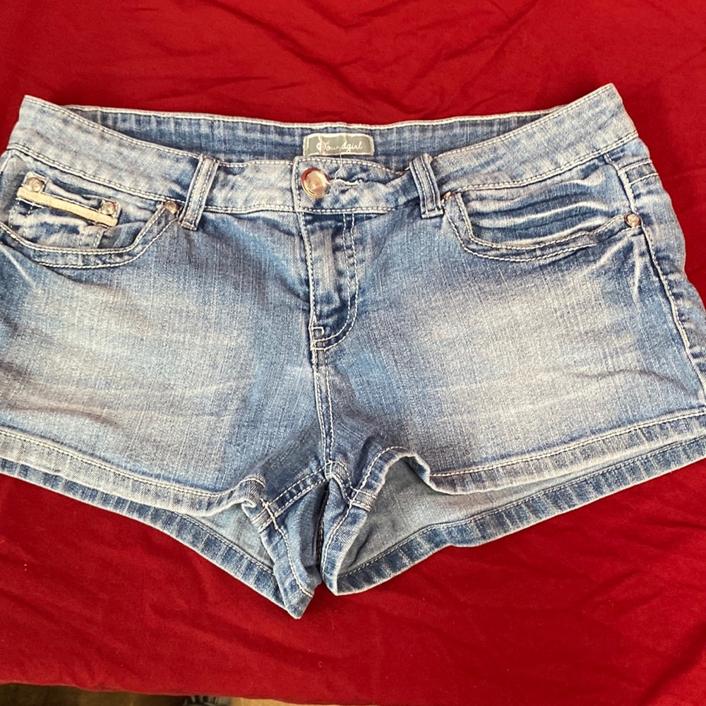 Sound girl Jean shorts
